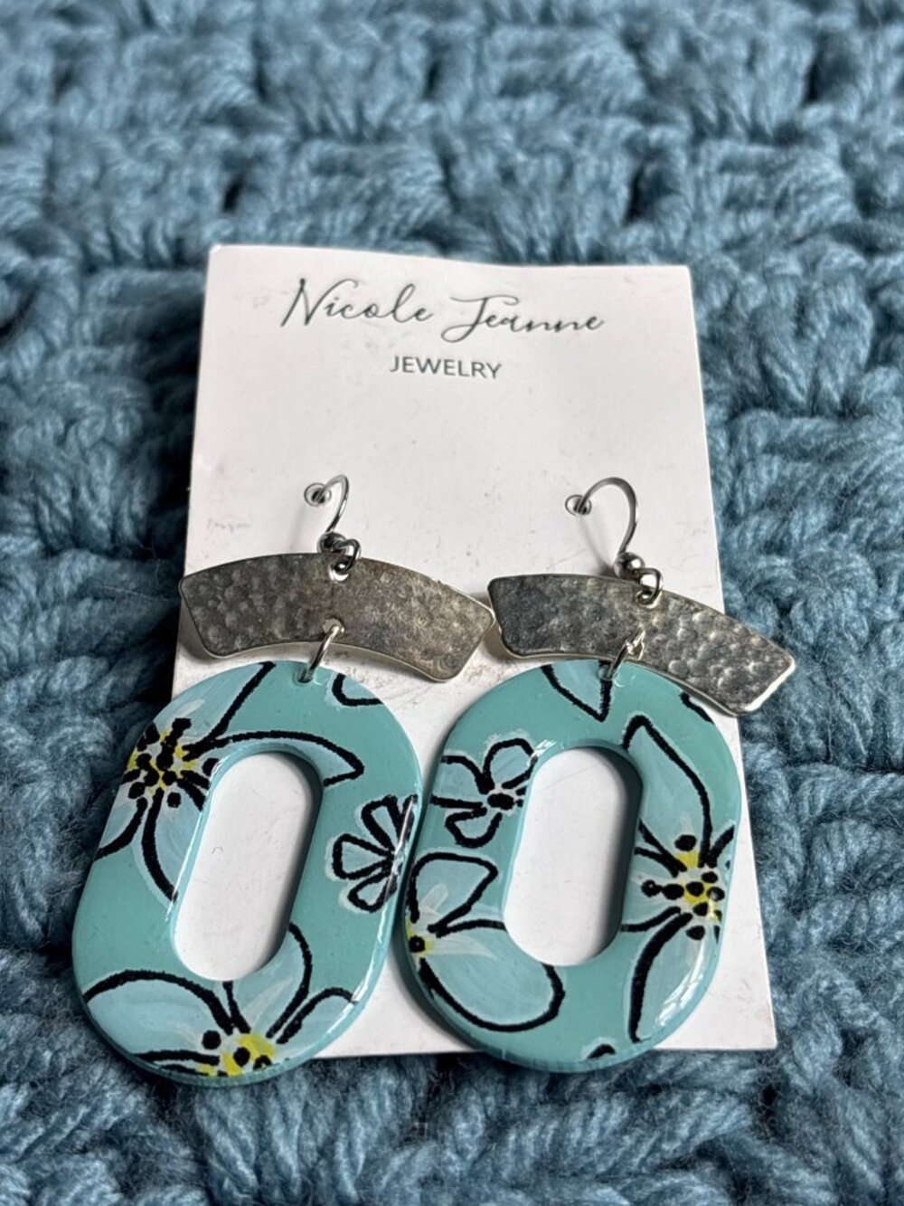 Nicole Jeanne Jewelry Floral Dangle Earrings Silvertone Green Blue Yellow Black